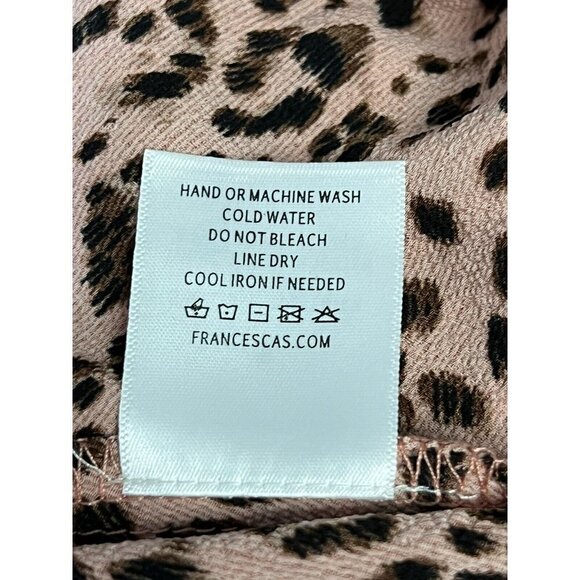 Francesca's Mi Ami Faux Wrap Peplum Blouse Small Animal Print Flutter S/S‎ NWT - Picture 10 of 12